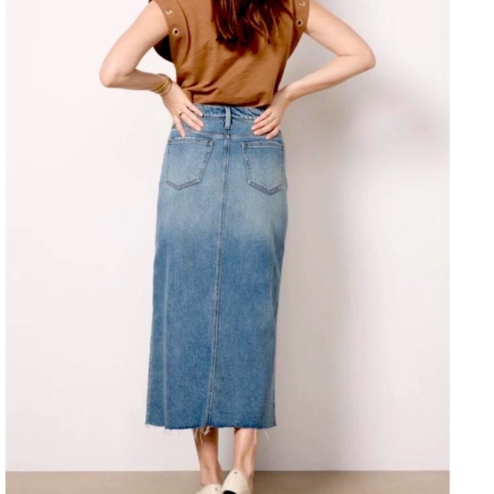Like new - KUT From The KLOTH ‘Jen’ Denim Skirt - Picture 14 of 16